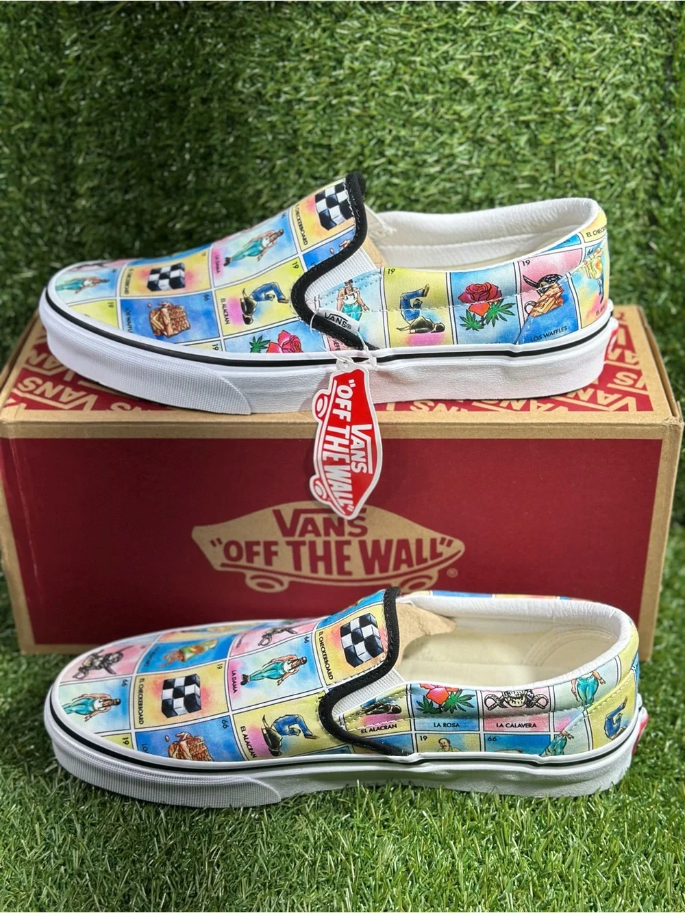 Vans Classic Slip-On Los Vans, Multicolor/ white, Men’s 9/Women 10.5  VN0A4U38WN